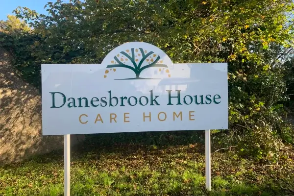 Danesbrook Care Home - Beautiful garden view with comfortable seating areas